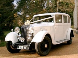 White vintage Rolls Royce wedding car in Salisbury